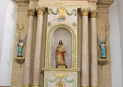 Interior view of Alamos mission church